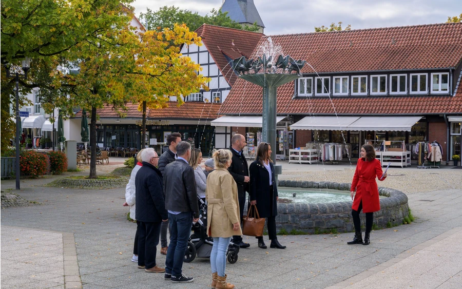 Ein Rundgang durch Bad Sassendorf zu den Orten der Salzgeschichte, wie dem Salzesel auf dem Sälzerplatz.