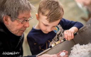 Im Erlebnismuseum Westfälische Salzwelten werden unterschiedliche Workshops für Kinder angeboten, hier gibt es viel Wissenswertes rund ums Salz, weißes Gold genannt.